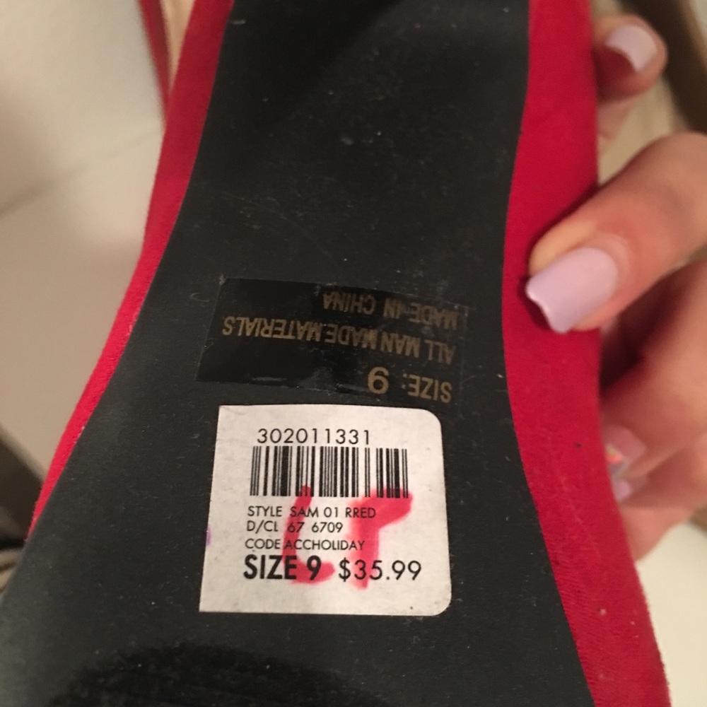 Heel Rack CleanOut - Picture 2 of 8